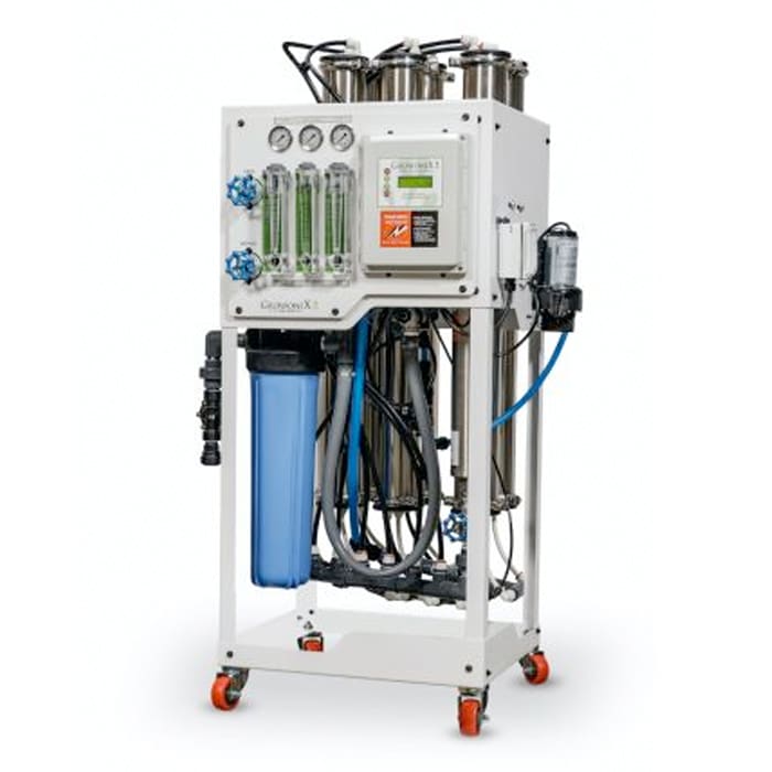 Water purification system with multiple filters.